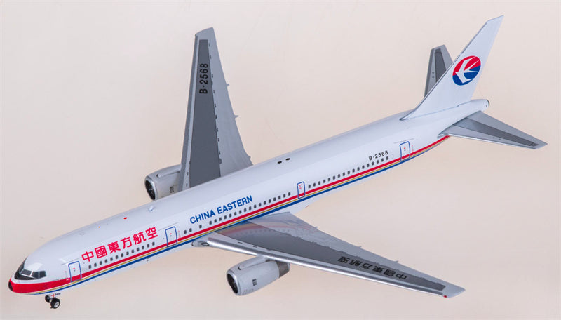 Phoenix China Eastern for Boeing 767-300ER B-2568 1:400 Aircraft Pre-built Model