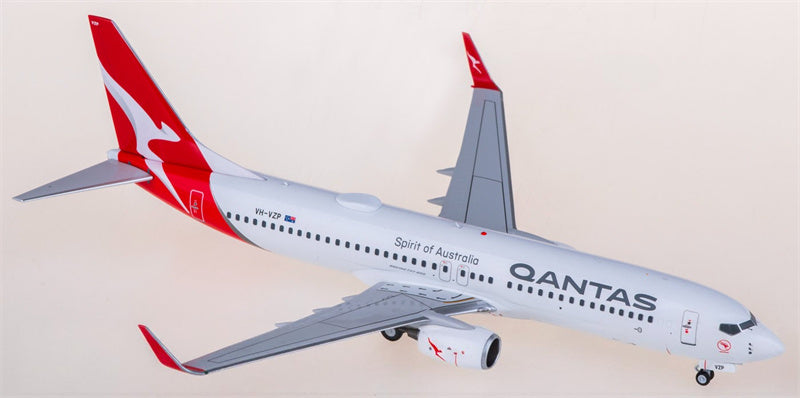 NG Models Qantas Boeing 737-800 VH-VZP 1:200 Aircraft Pre-built Airliner Model Display