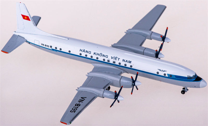 AeroClassics Vietnam Airlines for Ilyushin Il-18 VN-B195 1:400 Airplane Pre-built Airliner Model Display