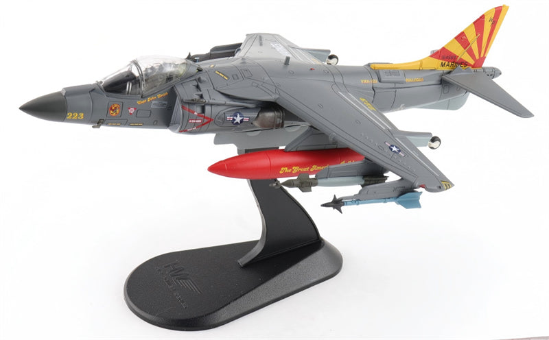 HOBBY MASTER USMC AV-8B+ Harrier II Plus VMA-223 1:72 Model 2025 164569