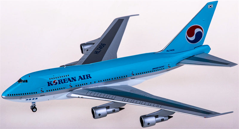 NG Models Korean Air Boeing 747SP HL7456 1:400 Diecast Model view 4