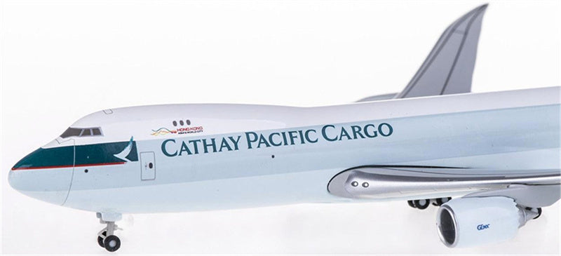 Hogan Cathay Pacific Cargo Boeing 747-8F B-LJB 1:400 Diecast Model view 5