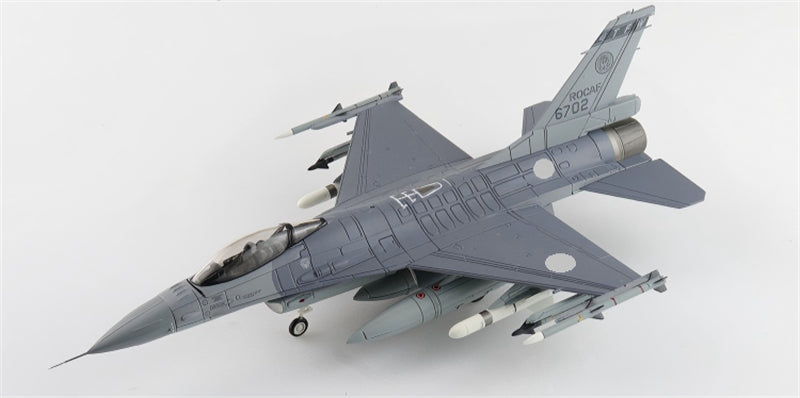 HOBBY MASTER ROCAF F-16V 23rd Tactical Fighter Group 1:72 Model AGM-84 Harpoon anti-ship missile 6702