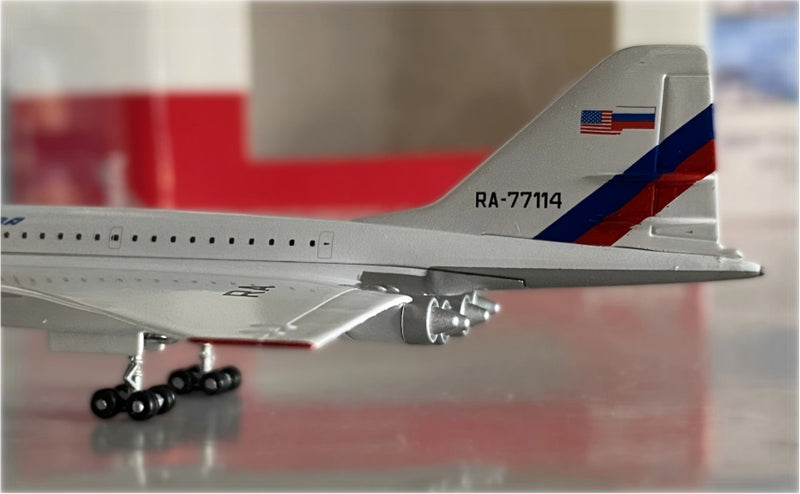 Herpa 1:400 NASA Tupolev TU-144LL RA-77114 DIECAST Model