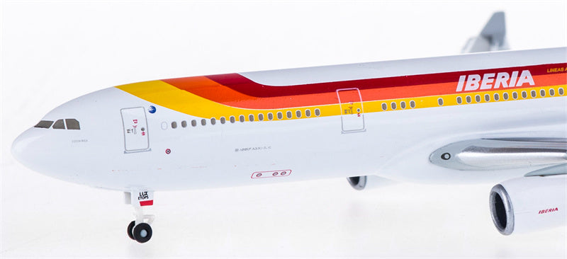 Hogan Iberia for Airbus A330-300 EC-LUK 1:400 Aircraft Pre-built Airliner Model Display