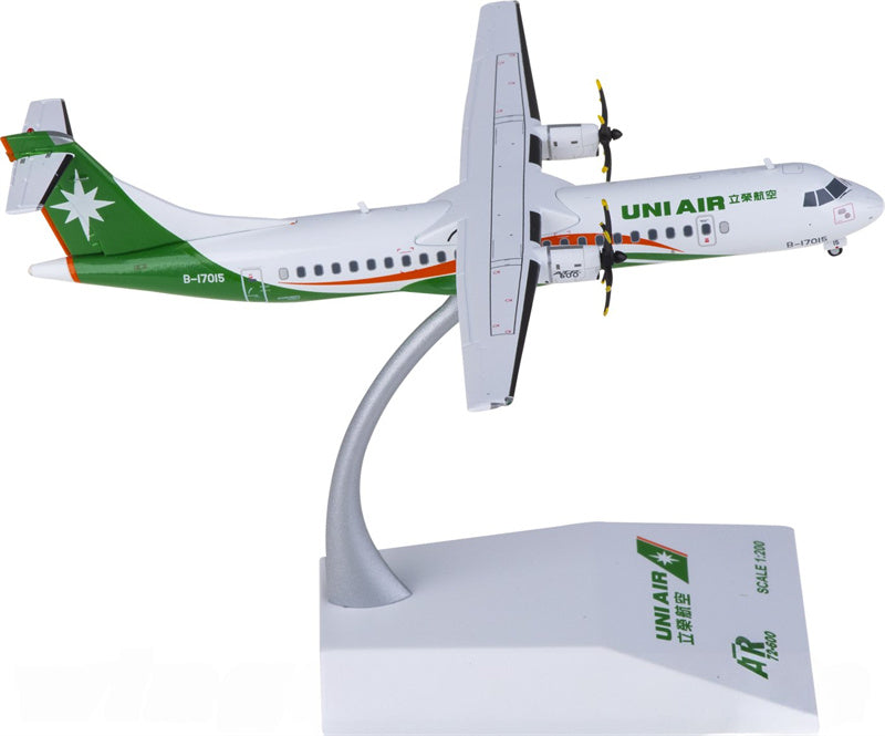 JC Wings UNI Air for ATR-72-600 B-17015 1:200 Airplane Pre-built Airliner Model Display