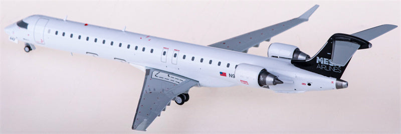 Geminijets Mesa Airlines for Bombardier CRJ900ER N942LR 1:200 Aircraft Pre-built Airliner Model Display