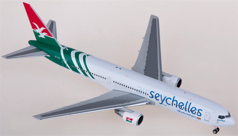 Phoenix Air Seychelles Boeing 767-300 S7-FCS 1:400 Diecast Model view 3
