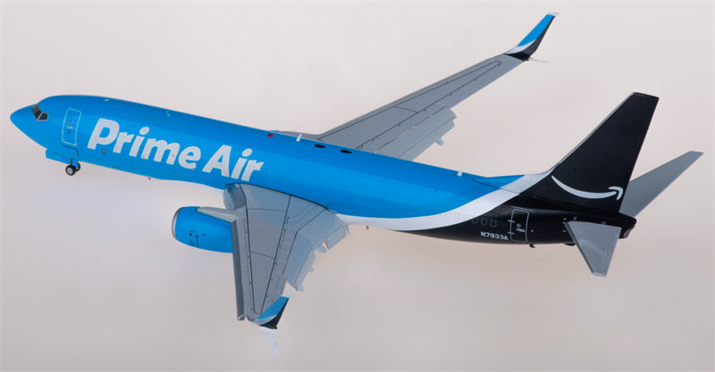 JC Wings Prime Air Boeing 737-800BCF N7933A Flaps Down 1:200 Diecast Model view 2
