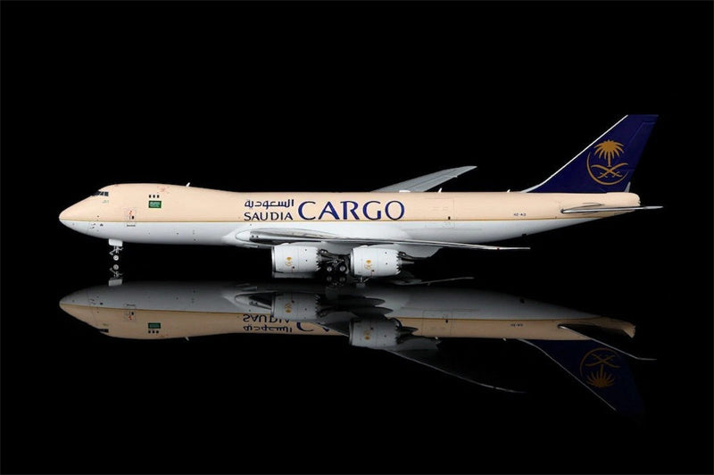 HX Models Saudi Arabian Airlines Cargo Boeing 747-8F HZ-AI3 1:400 Diecast Model view 1