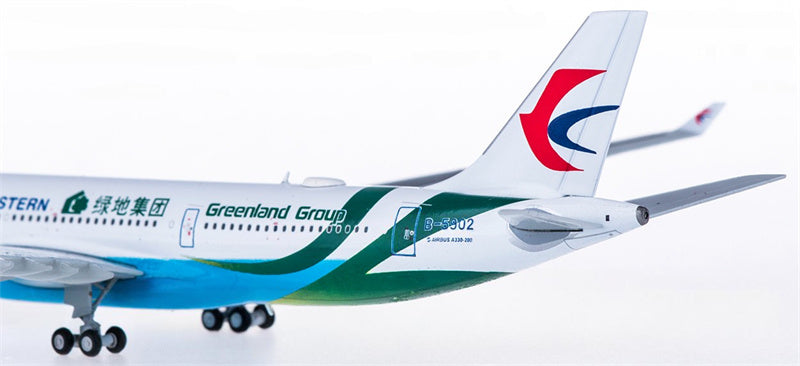 JC Wings China Eastern Airbus A330-200 B-5902 1:400 Diecast Model view 5