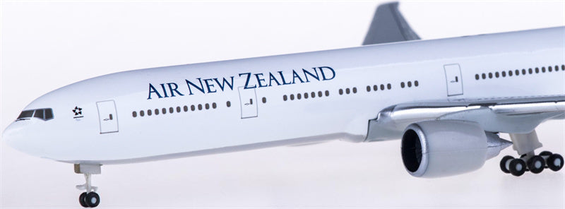 Hogan Air New Zealand for Boeing 777-300ER 1:500 Airplane Pre-built Airliner Model Display