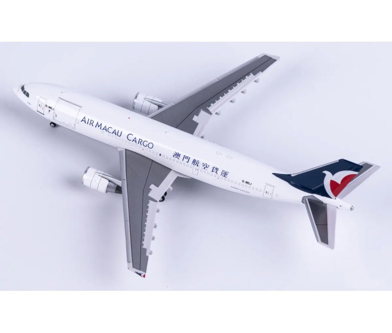 Yu ModeL 1:400 Air Macau Cargo Airbus A300-600 B-MBJ DIECAST Model