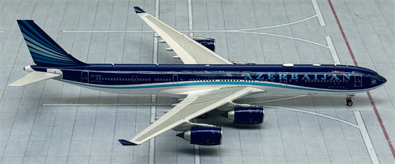 Phoenix 1:400 Azerbaijan Airlines Airbus A340-500 4K-AZ86 DIECAST Model