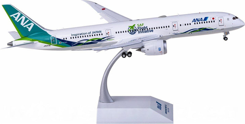 JC Wings ANA Boeing 787-9 Dreamliner JA871A Flaps Down 1:200 Diecast Model view 3