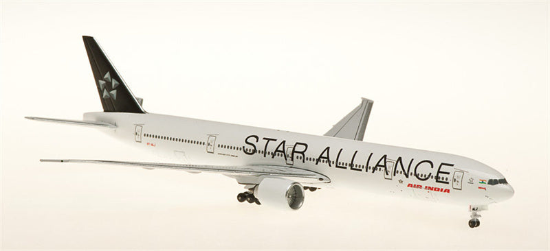 AeroClassics AIR INDIA Boeing 777-300ER VT-ALJ Star Alliance 1:500 Diecast Model view 1