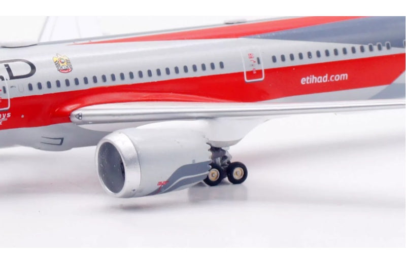 Aviation 1:400 Etihad Airways B787-9 A6-BLV DIECAST Model