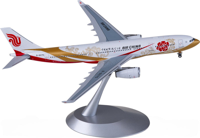 NG Models Air China Airbus A330-200 B-6075 1:400 Diecast Model view 4