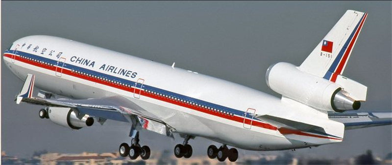 Phoenix China Airlines for McDonnell Douglas MD-11 B-151 1:400 Airplane Pre-built Airliner Model Display