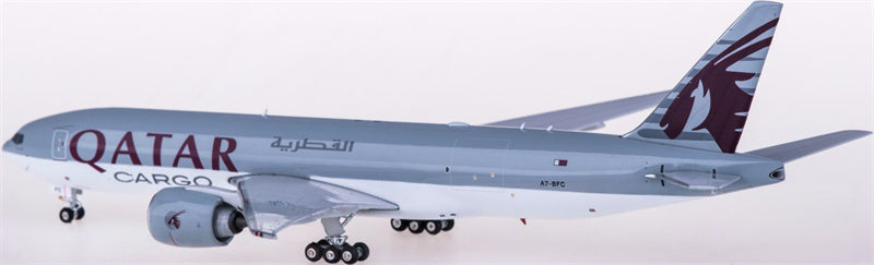 Phoenix Qatar Cargo Boeing 777-200F A7-BFC 1:400 Diecast Model view 2