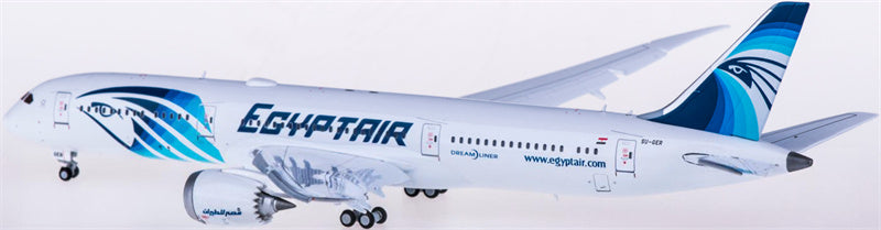 JC Wings EgyptAir Boeing 787-9 Dreamliner SU-GER Flaps Down 1:400 Diecast Model view 4