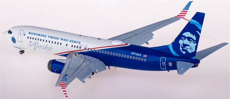 Geminijets Alaska Airlines Boeing 737-800 N570AS Flaps Down 1:200 Diecast Model view 2