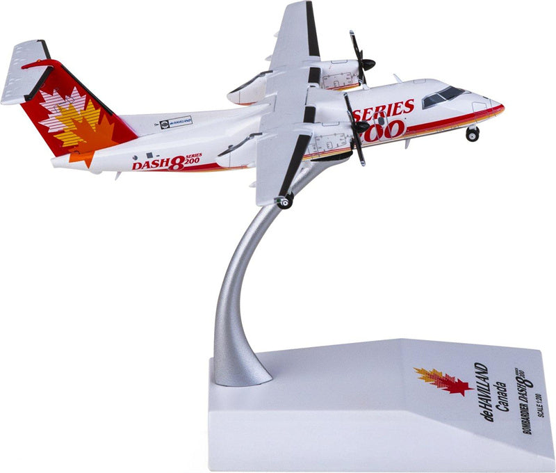JC Wings De Havilland Canada Dash 8 Q200 C-GGMP 1:200 Aircraft Model