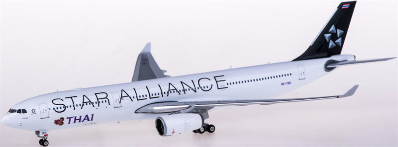 Phoenix Thai Airways Airbus A330-300 HS-TBD Star Alliance 1:400 Diecast Model view 3