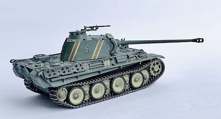 DRAGON Sd.Kfz.171 Panther G Late Production 1:72 Tank Pre-built Model