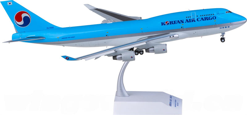 JC Wings Korean Air Cargo for Boeing 747-400BCF HL7486 Flaps Down 1:200 Airplane Pre-built Airliner Model Display