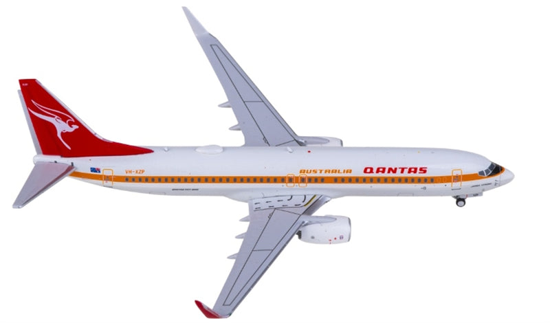 AeroPolaris Qantas for Boeing 737-800 VH-XZP 1:400 Aircraft Pre-built Airliner Model Display