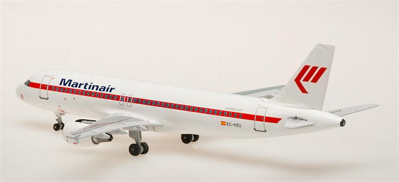 AeroClassics Martinair for Airbus A320 EC-HZU 1:400 Aircraft Pre-built Airliner Model Display
