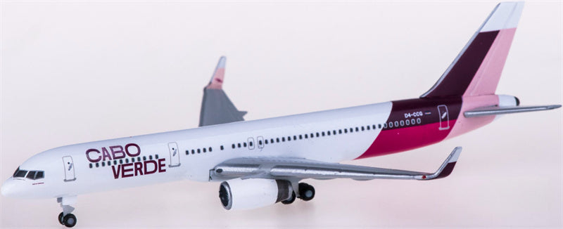 Herpa Cape Verde for Boeing 757-200 D4-CCG 1:500 Airplane Pre-built Airliner Model Display