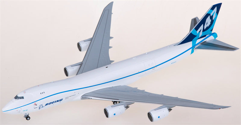 JC Wings Boeing 747-8F N747EX 1:400 Diecast Model view 4