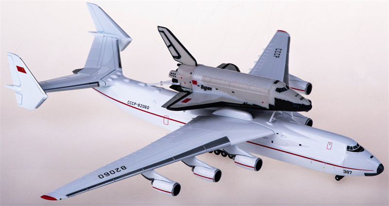 Herpa Antonov AN-225 CCCP-82060 Mriya w/ for Buran Orbiter 1:400 Airplane Pre-built Airliner Model Display