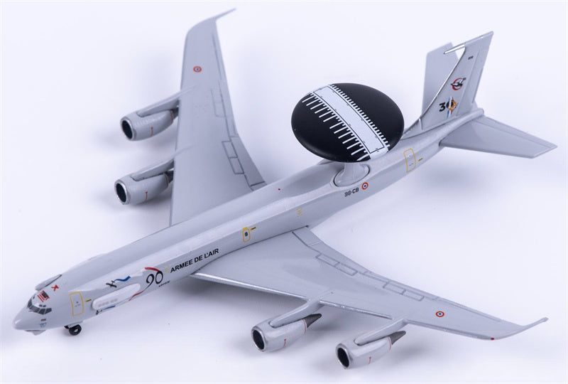 Herpa French Air Force Boeing 707-300 E-3F 36-CB 1:500 Diecast Model view 4