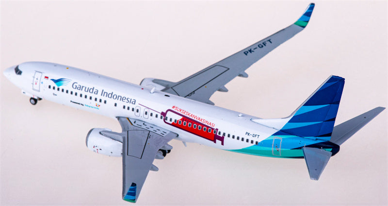 JC Wings Garuda Indonesia Boeing 737-800 PK-GFT 1:400 Diecast Model view 3