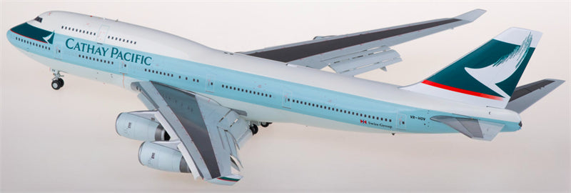 JC Wings Cathay Pacific Boeing 747-400 VR-HOV Flaps Down 1:200 Diecast Model view 2