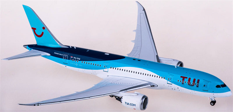 Phoenix TUI Airways for Boeing 787-8 PH-TFM 1:400 Aircraft Pre-built Airliner Model Display