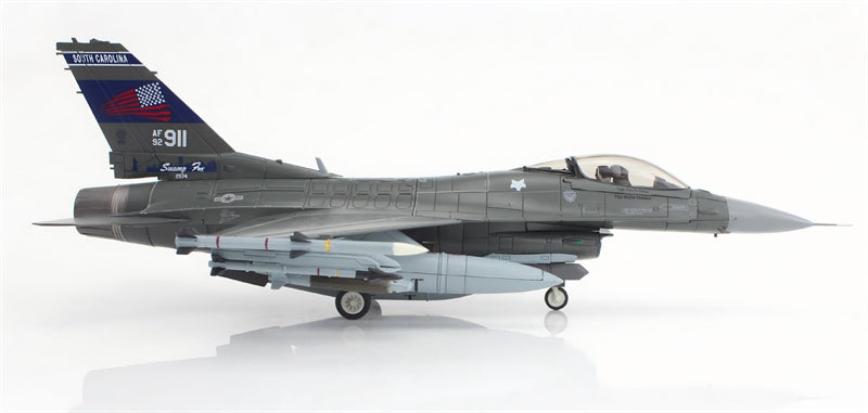 HOBBY MASTER USAF F-16C 157th FS 1:72 Model 2020 92-3911