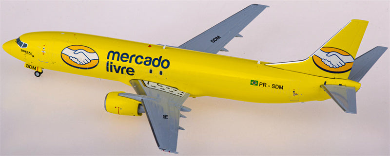 JC Wings Mercado Livre Boeing 737-400SF PR-SDM 1:200 Diecast Model view 4