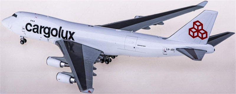 JC Wings Cargolux Boeing 747-400F LX-JCV 1:400 Diecast Model view 2