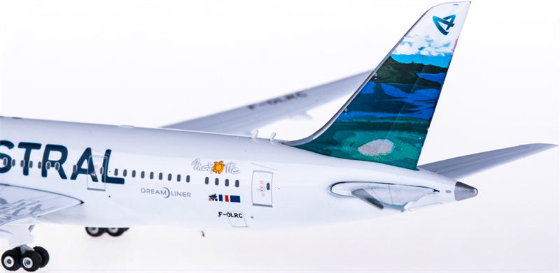 Phoenix Air Austral Boeing 787-8 F-OLRC 1:400 Diecast Model view 5