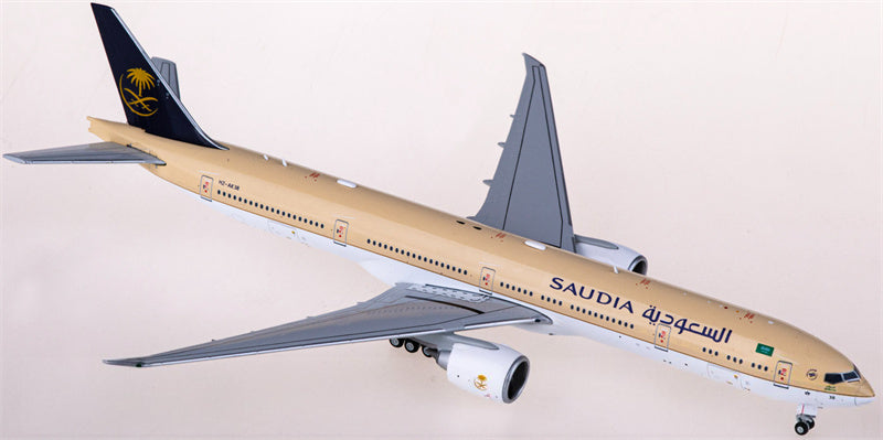 JC Wings Saudia Boeing 777-300ER HZ-AK38 1:400 Diecast Model view 4