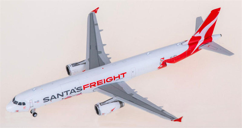 Phoenix 1:400 Qantas Airbus A321 VH-XF4 Model