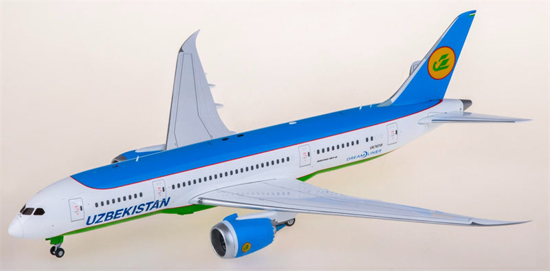 SQ Wings Uzbekistan Airways for Boeing 787-8 UK78701 1:200 Airplane Pre-built Airliner Model Display