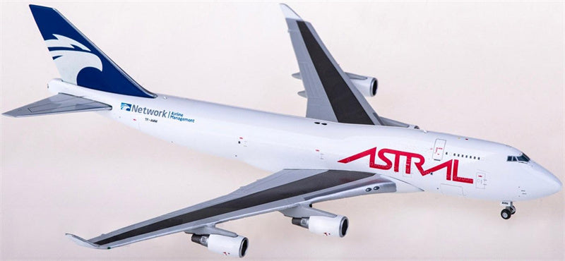JC Wings Astral Aviation Boeing 747-400F TF-AMM 1:400 Diecast Model view 3