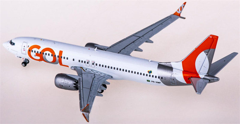 Geminijets GOL Boeing 737 MAX 8 PR-XMP 1:400 Diecast Model view 2