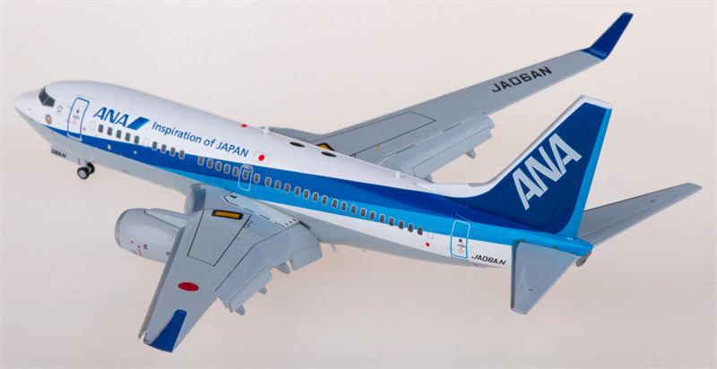 JC Wings ANA Boeing 737-700 JA06AN Flaps Down 1:200 Diecast Model view 2