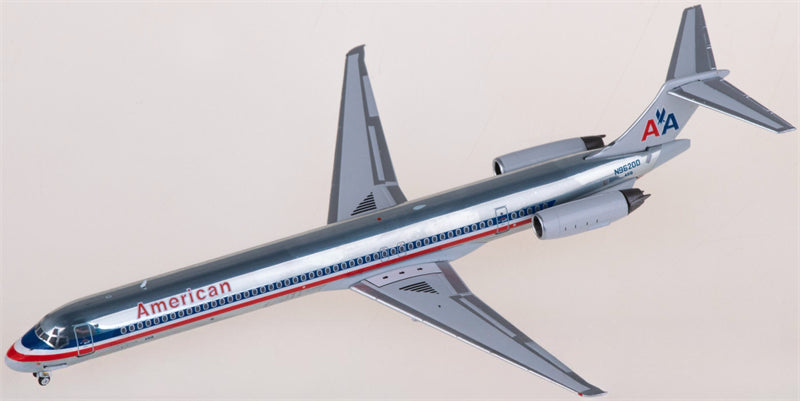 NG Models American Airlines McDonnell Douglas MD-83 N9620D 1:400 Diecast Model view 2